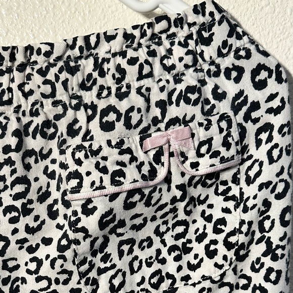 COPY - Victoria’s Secret pajamas set size S black and white cheetah print pjs - Picture 3 of 13